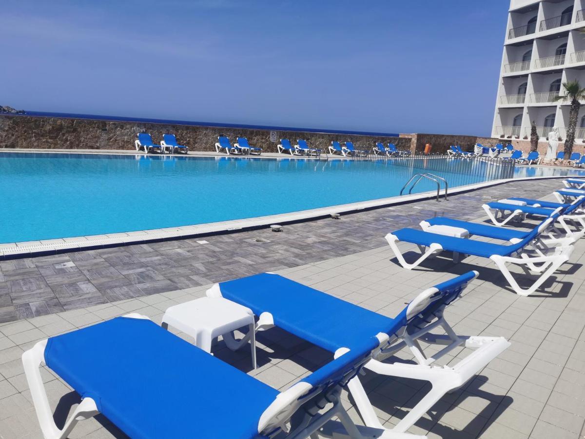 Paradise Bay Resort Mellieha Exterior photo