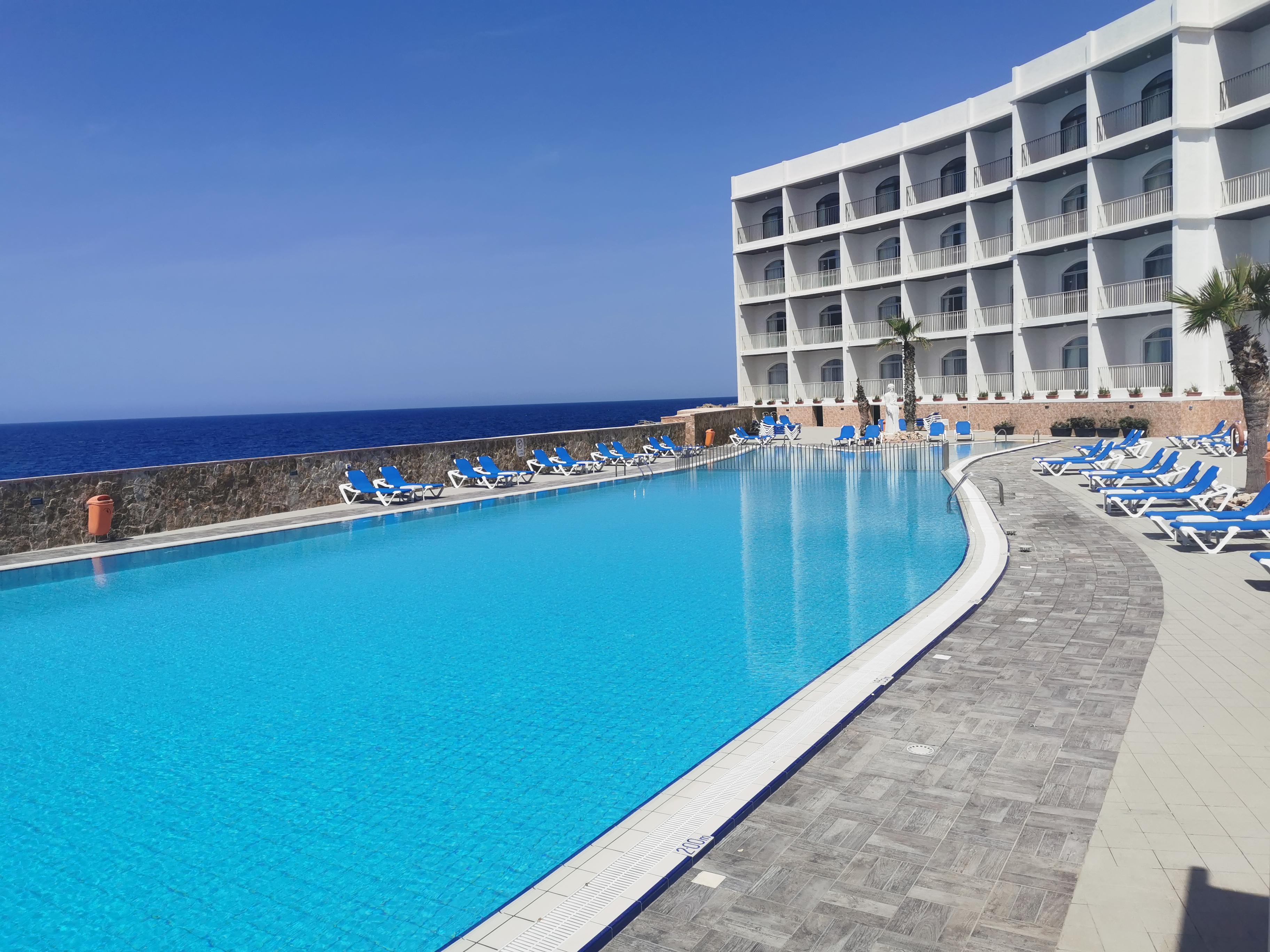 Paradise Bay Resort Mellieha Exterior photo