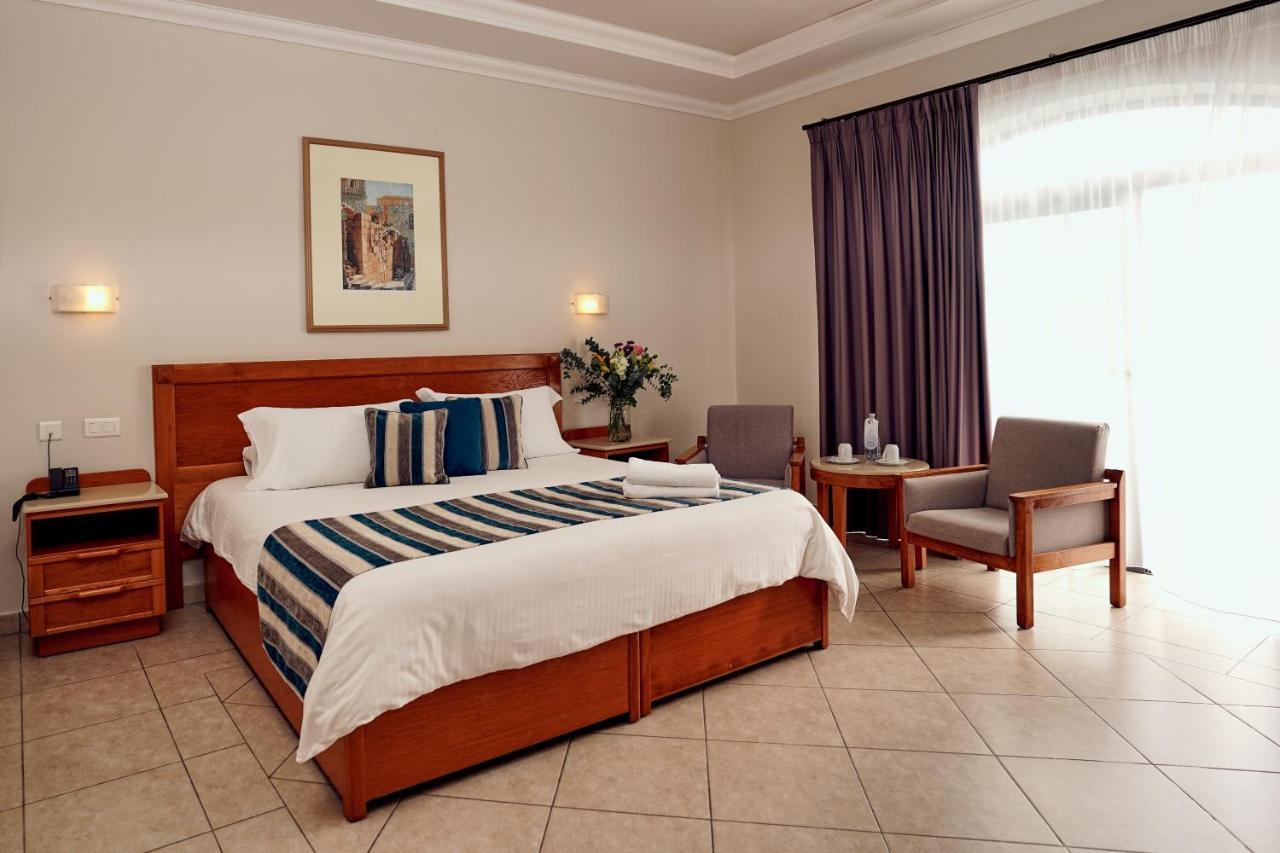 Paradise Bay Resort Mellieha Exterior photo
